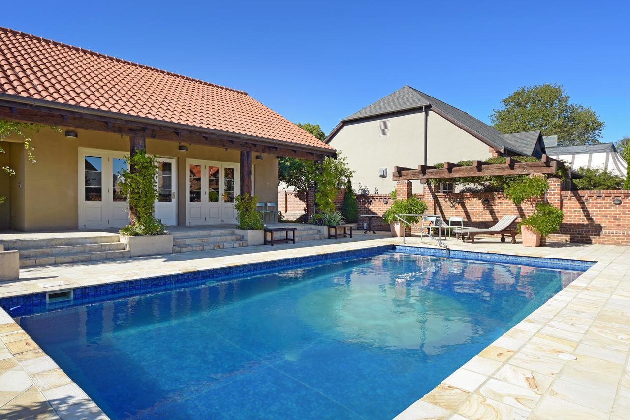 נלסון Compass Cottage - Monaco Resort מראה חיצוני תמונה